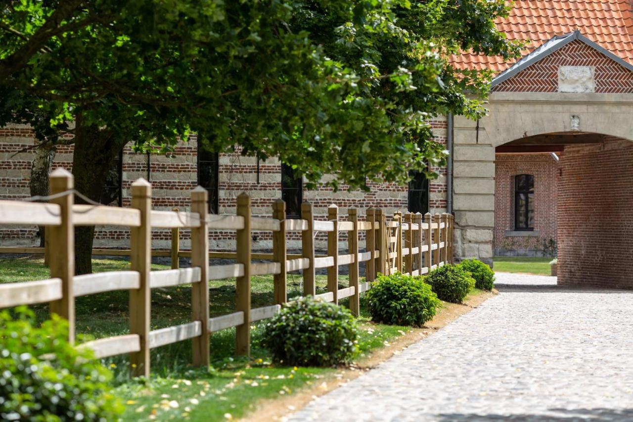 Haras De Barry Hotel Sainghin-en-Mélantois Kültér fotó